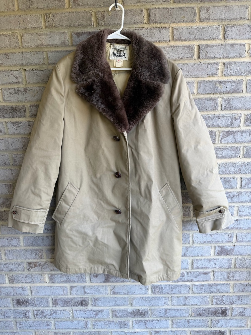 VTG 70s Woolrich Northern Goose Down Mouton Fur Collar Trench Coat Khaki 42